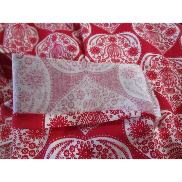 World Market Red White Floral Flannel S/M Button Up Nightshirt EUC Front Pocket - Picture 15 of 16